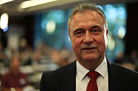 Vollständige Nachricht