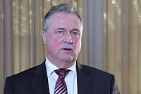 Vollständige Nachricht