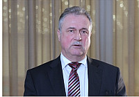 Vollständige Nachricht