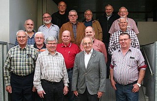 Seniorenvertreter des Bezirks HTM in der GDL-Hauptgeschäftsstelle in Frankfurt --- Foto:  Gerda Seibert
