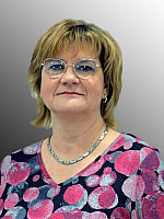 Andrea Nitsch bearbeitet klein