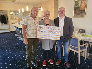 GDL‘er spenden  an das Kinderhospiz „Pusteblume“